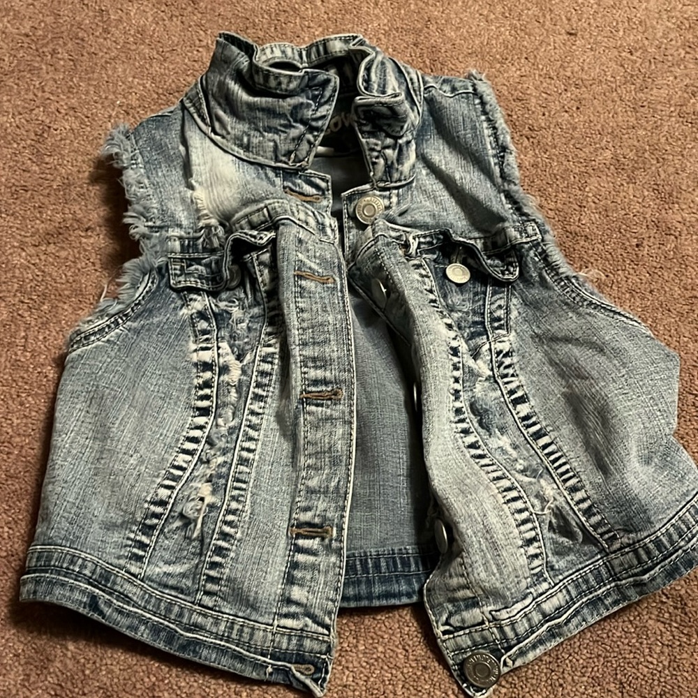 Short sleeve Jean jacket